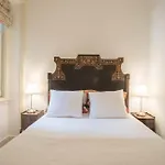 Apartamento 3 Bedroom In Sacadura Cabral