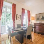 3 Bedroom In Sacadura Cabral Apartamento *