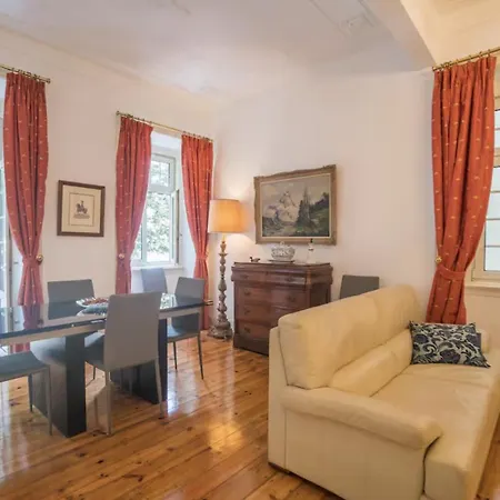 3 Bedroom In Sacadura Cabral Apartamento Lisboa